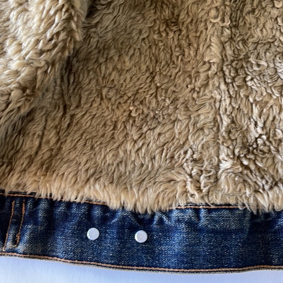 GAP Vintage Faux Fur Lined Denim Jacket Y2K - Picture 10 of 13